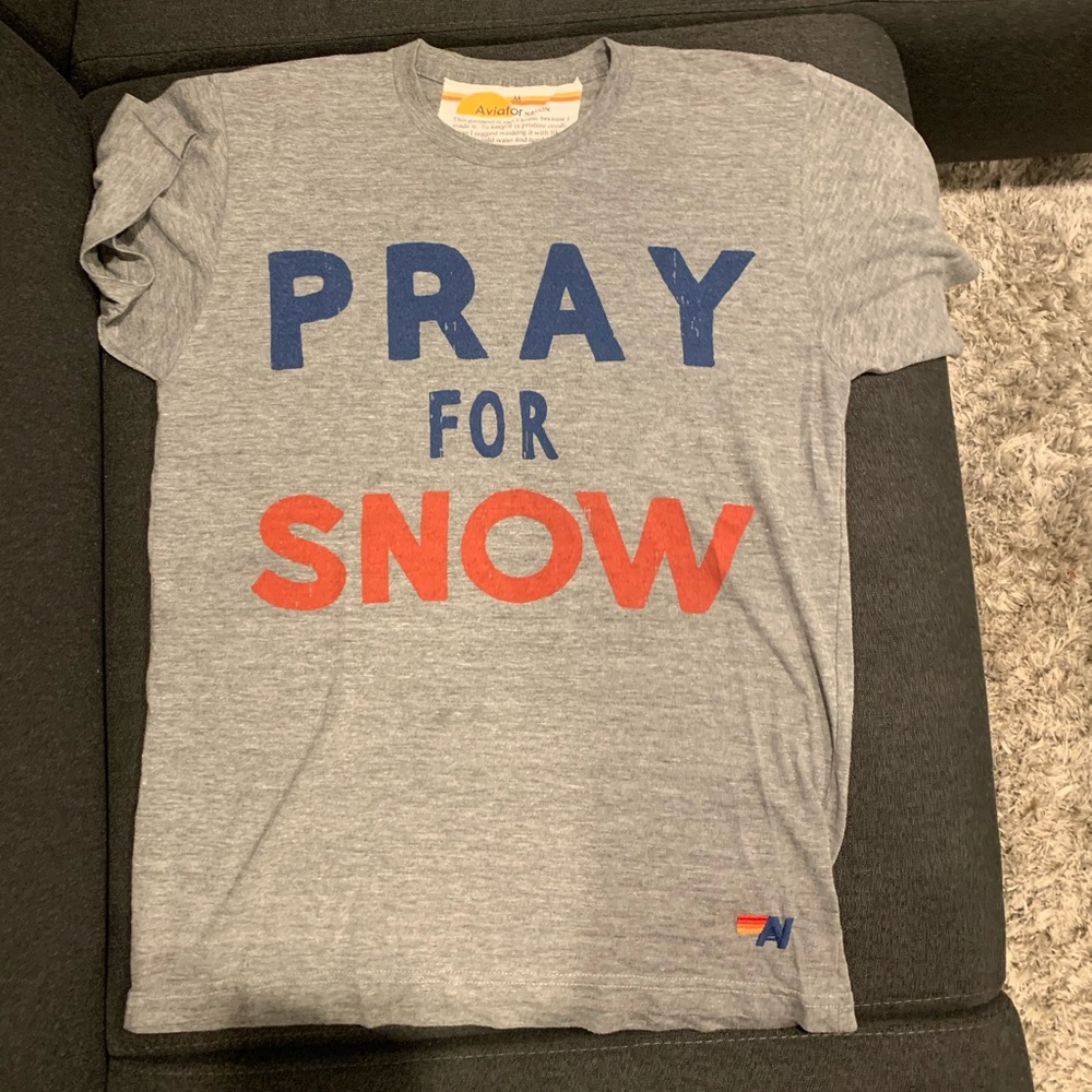 NWOT AVIATOR NATION PRAY FOR SNOW T-SHIRT